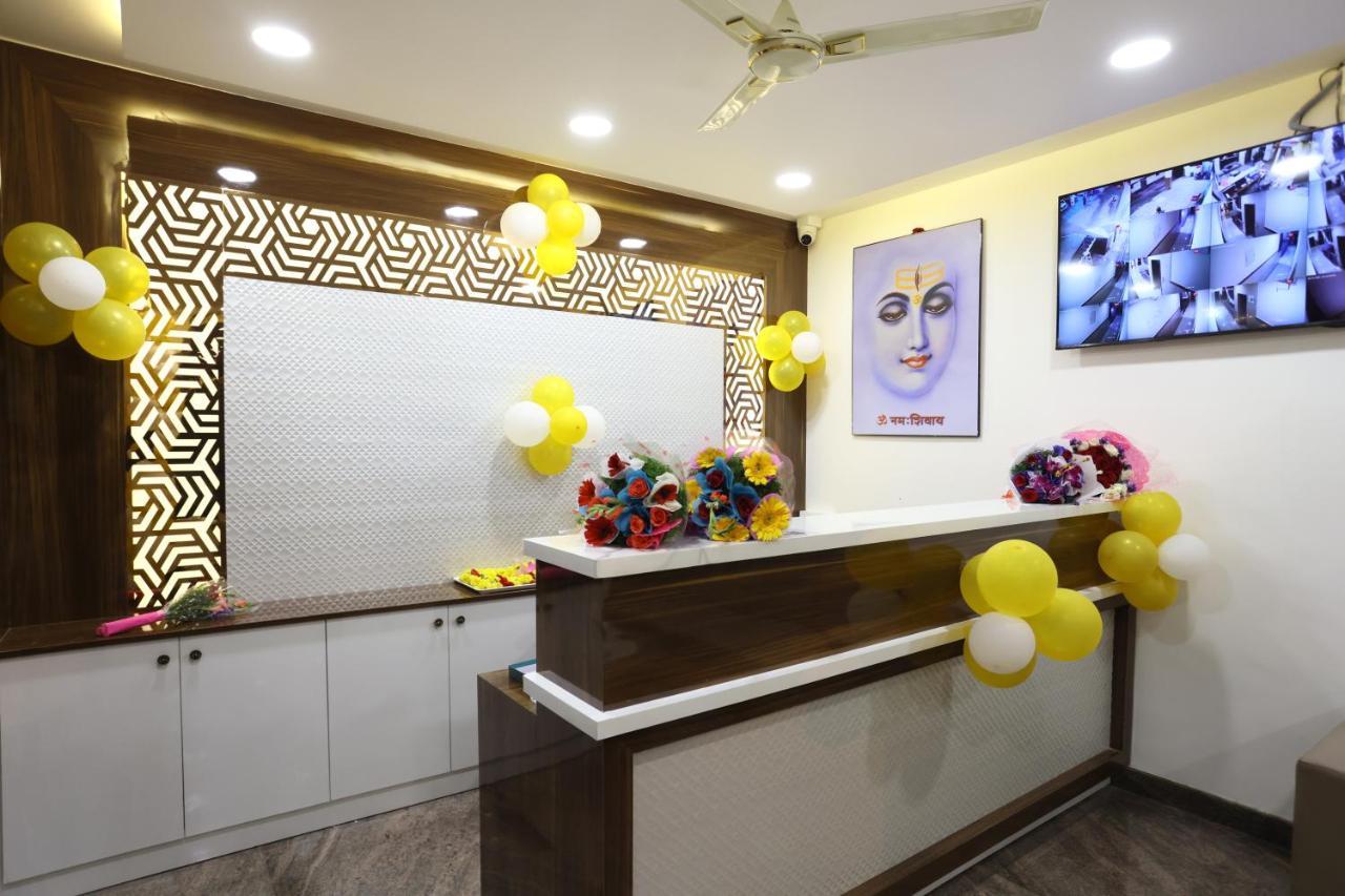 Hotel Sigma Suites Bangalore Bagian luar foto